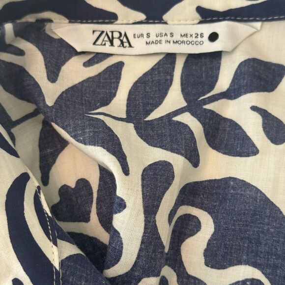 Zara Navy White Damask Print A-Line Midi Shirt
Dress size small-i8 - Picture 6 of 7